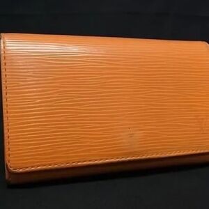 Louis Vuitton Vibrant Orange Epi Leather Wallet